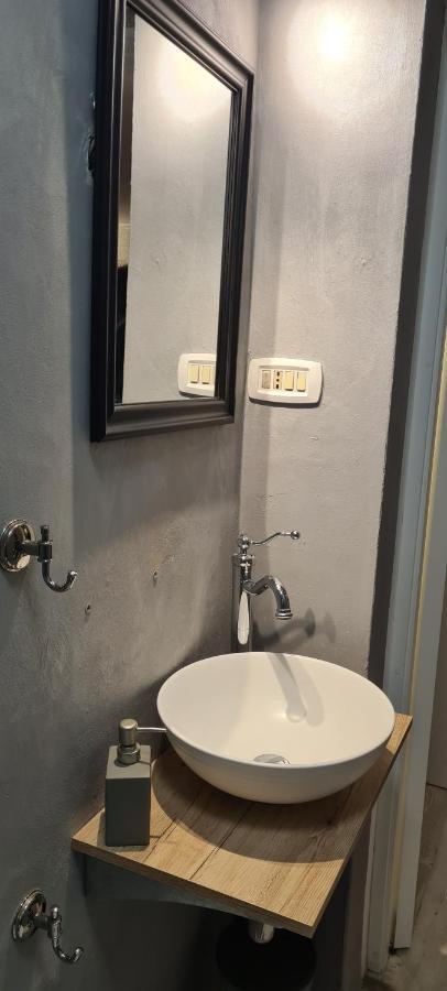 Case Di Paola Via Crisanzio Bari Eksteriør billede