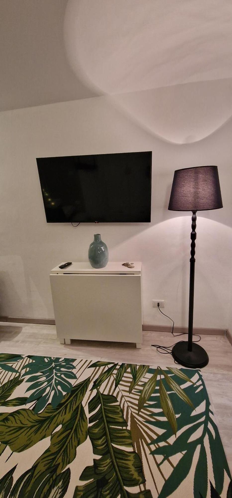 Case Di Paola Via Crisanzio Bari Eksteriør billede